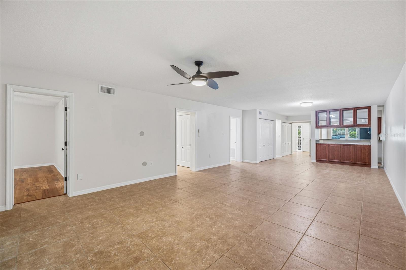 2533 Dolly Bay Unit 105, Palm Harbor, FL 34684