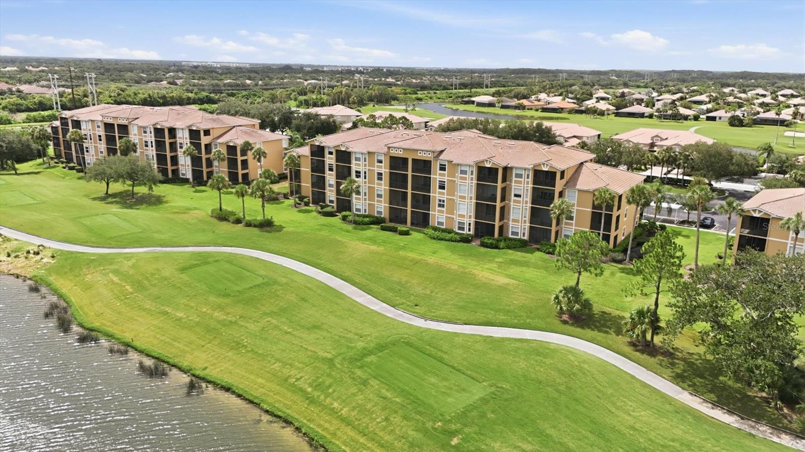 8309 Grand Estuary Unit 306, Bradenton, FL 34212