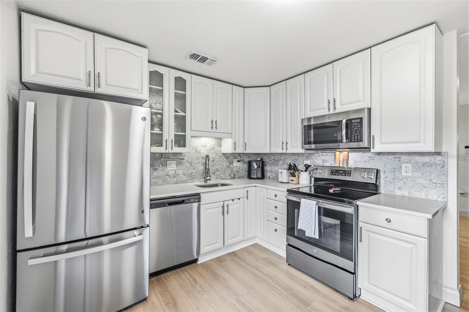3913 Wallace, Tampa, FL 33611