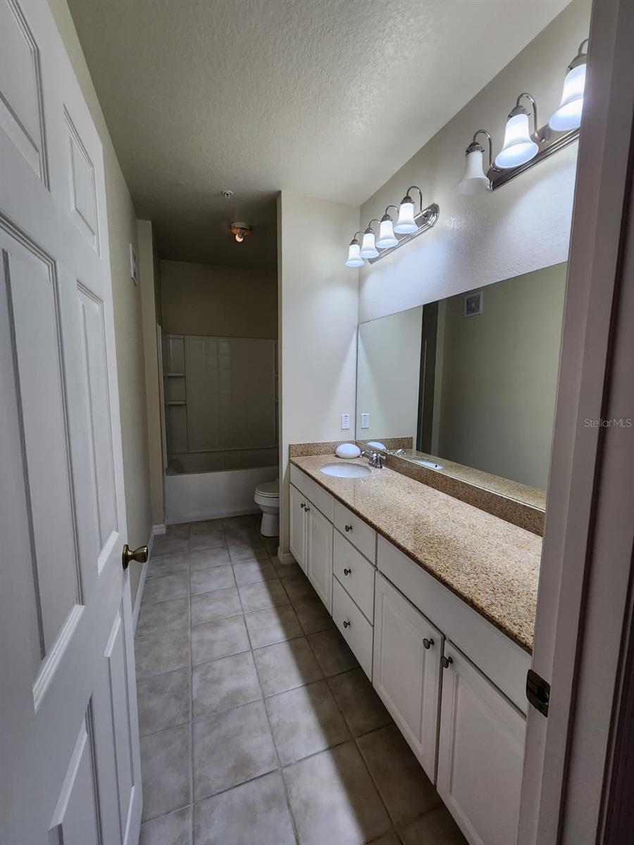 142 Southern Pecan Unit 204, Winter Garden, FL 34787