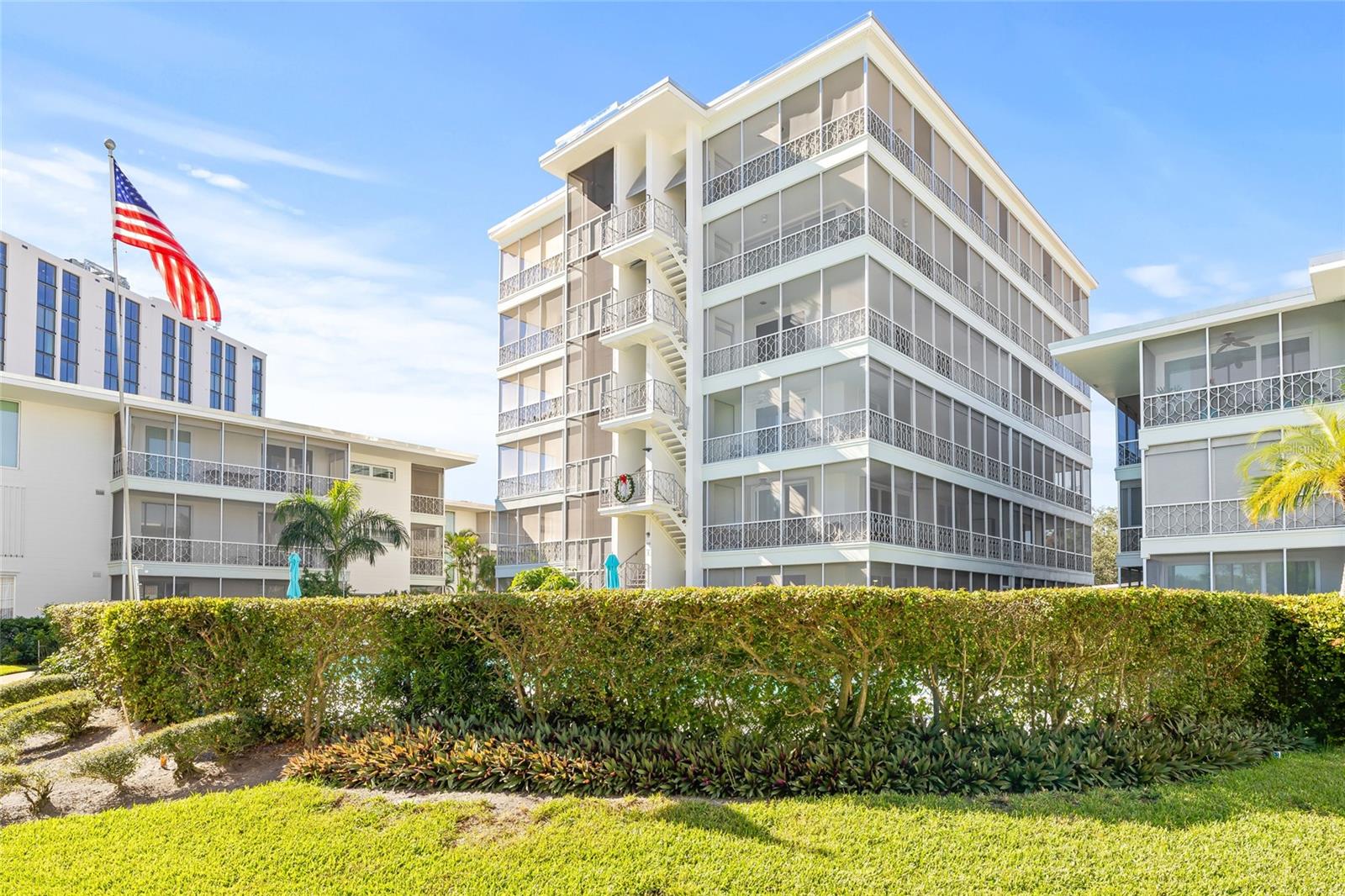 1012 Shore Unit 14, St Petersburg, FL 33701