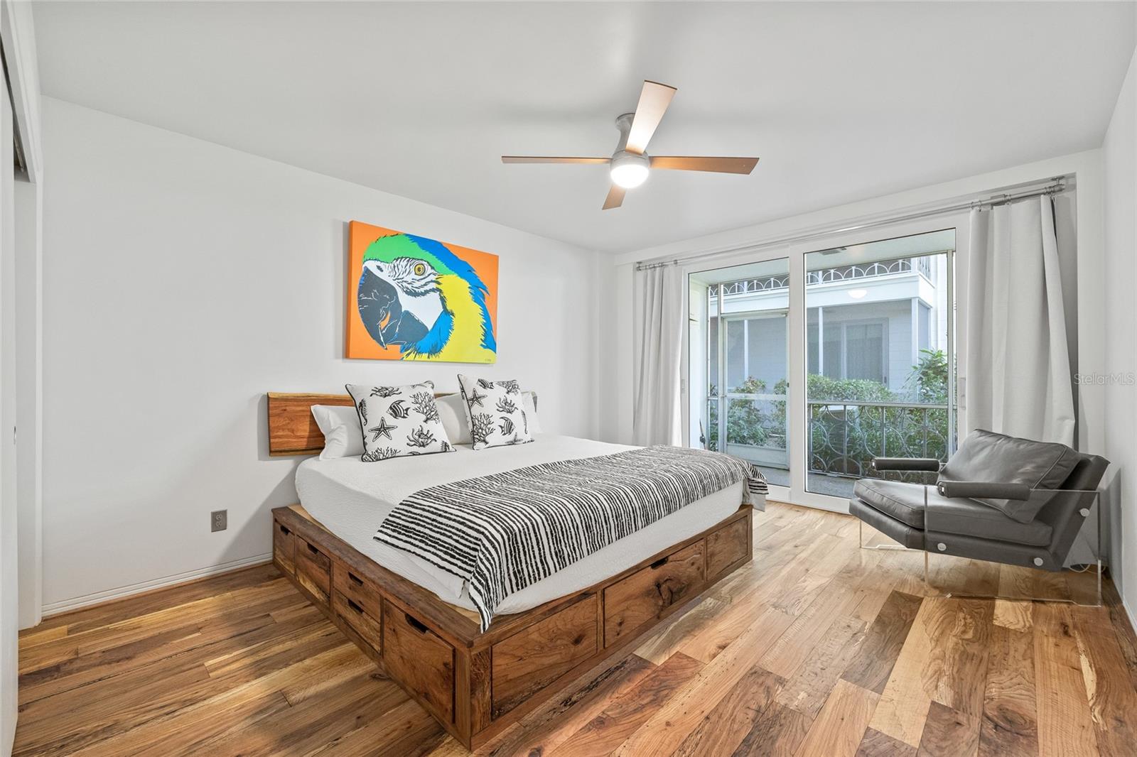 1012 Shore Unit 14, St Petersburg, FL 33701