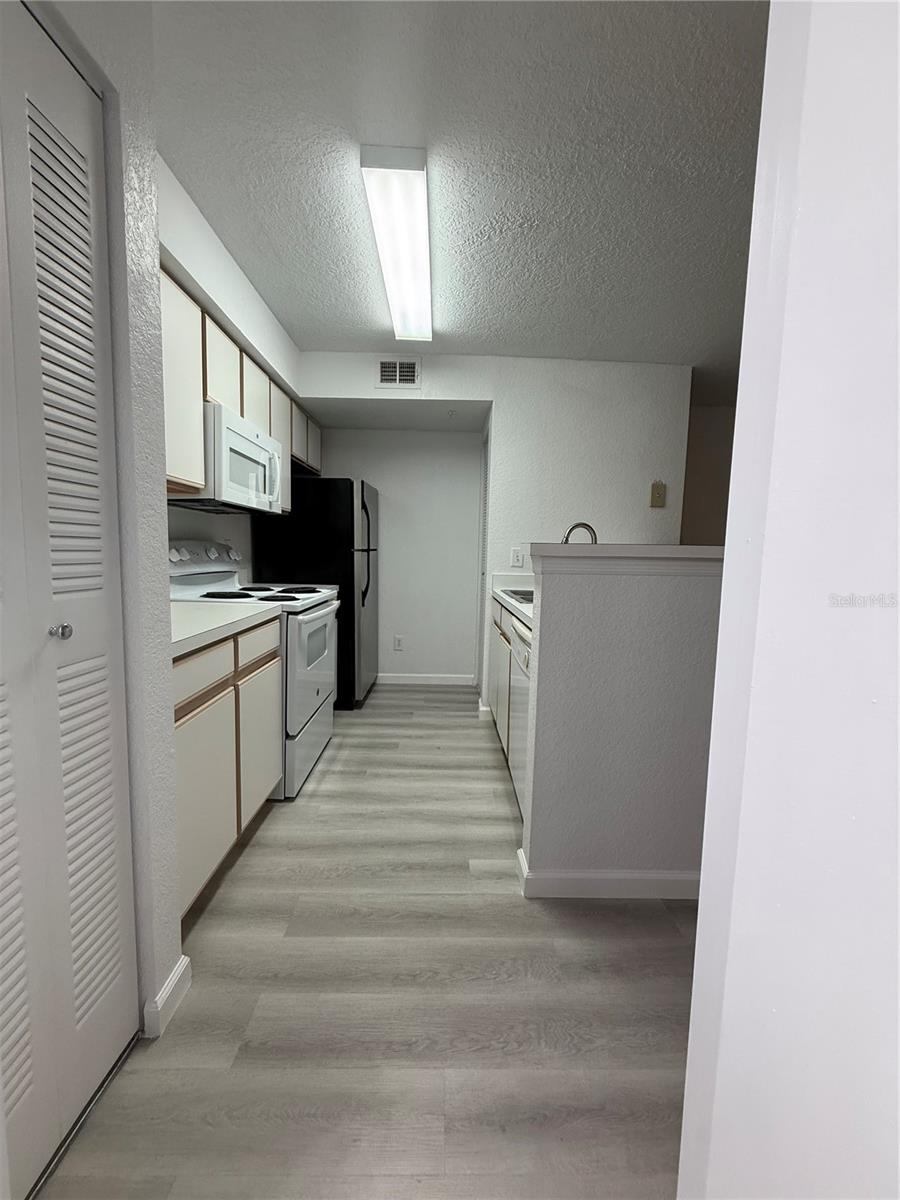 2208 Antigua Unit 914, Kissimmee, FL 34741