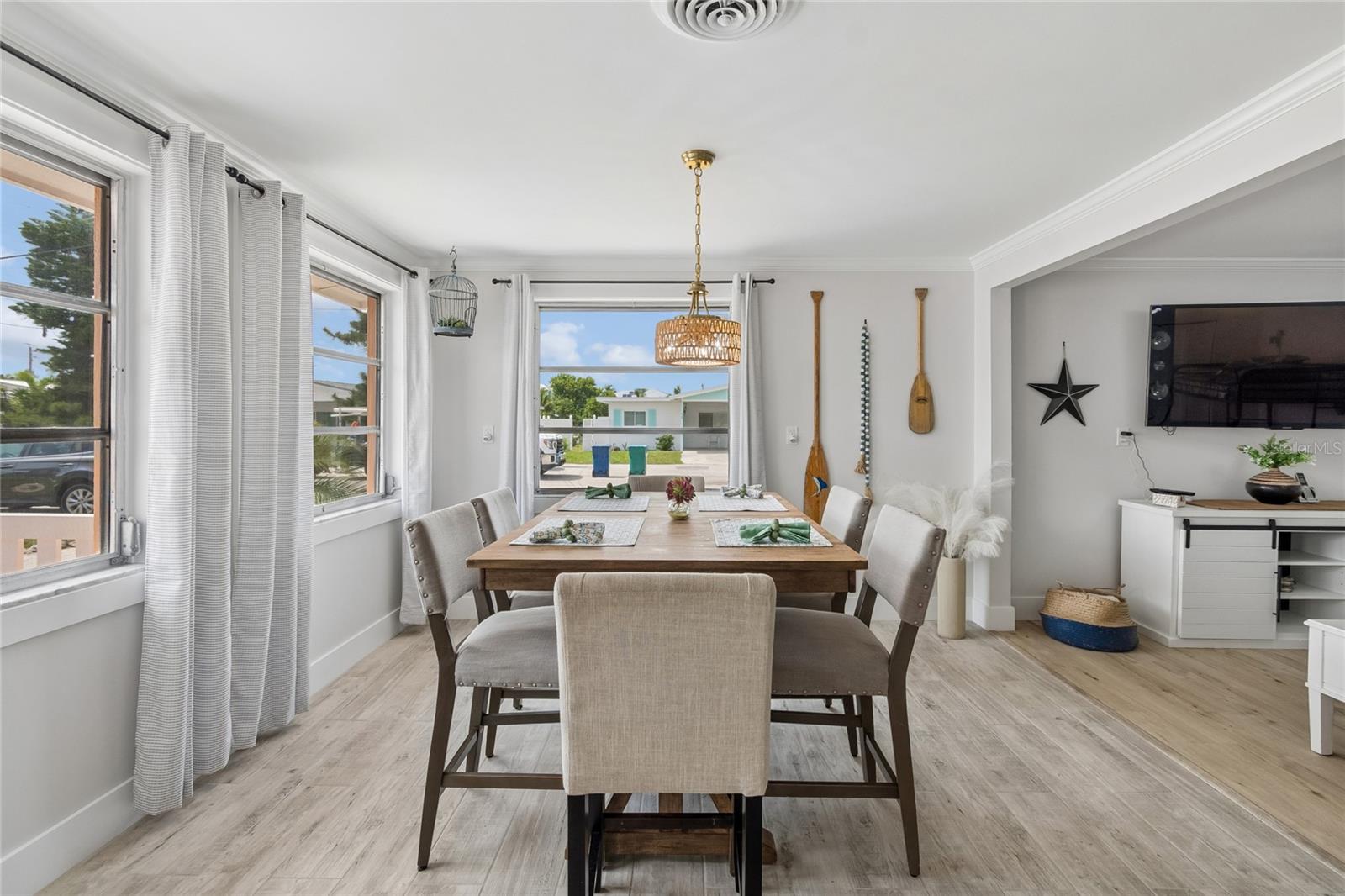 403 63rd, Holmes Beach, FL 34217