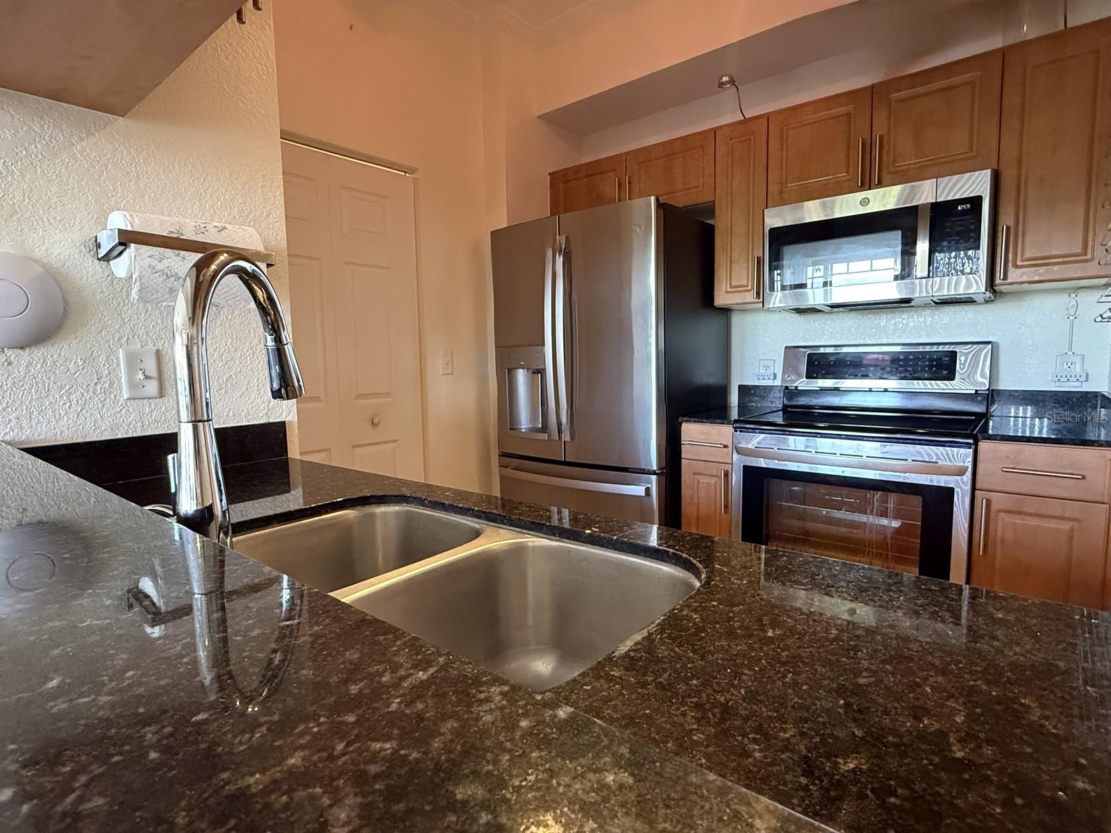 1064 Tamiami Unit 1433, Sarasota, FL 34236
