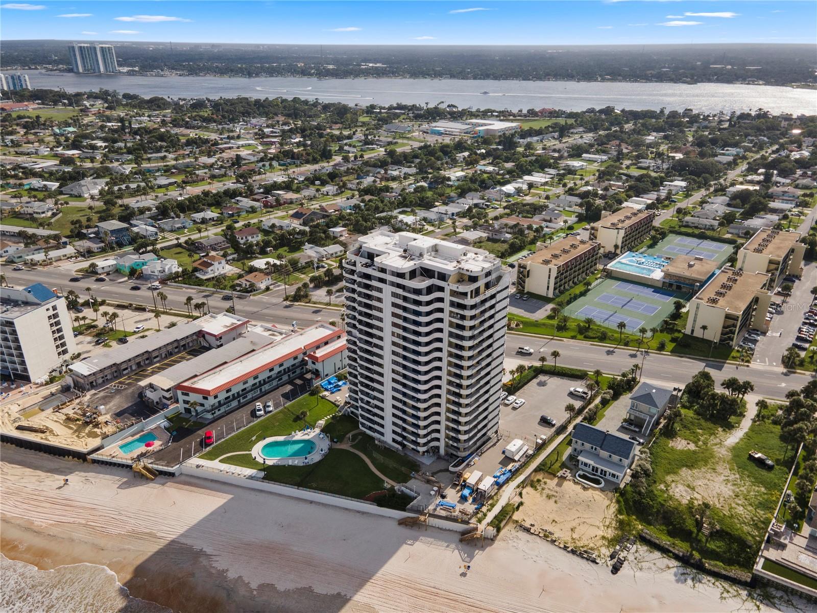 1420 Atlantic Unit 703, Daytona Beach, FL 32118