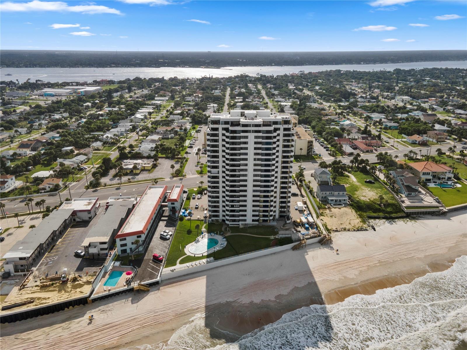 1420 Atlantic Unit 703, Daytona Beach, FL 32118