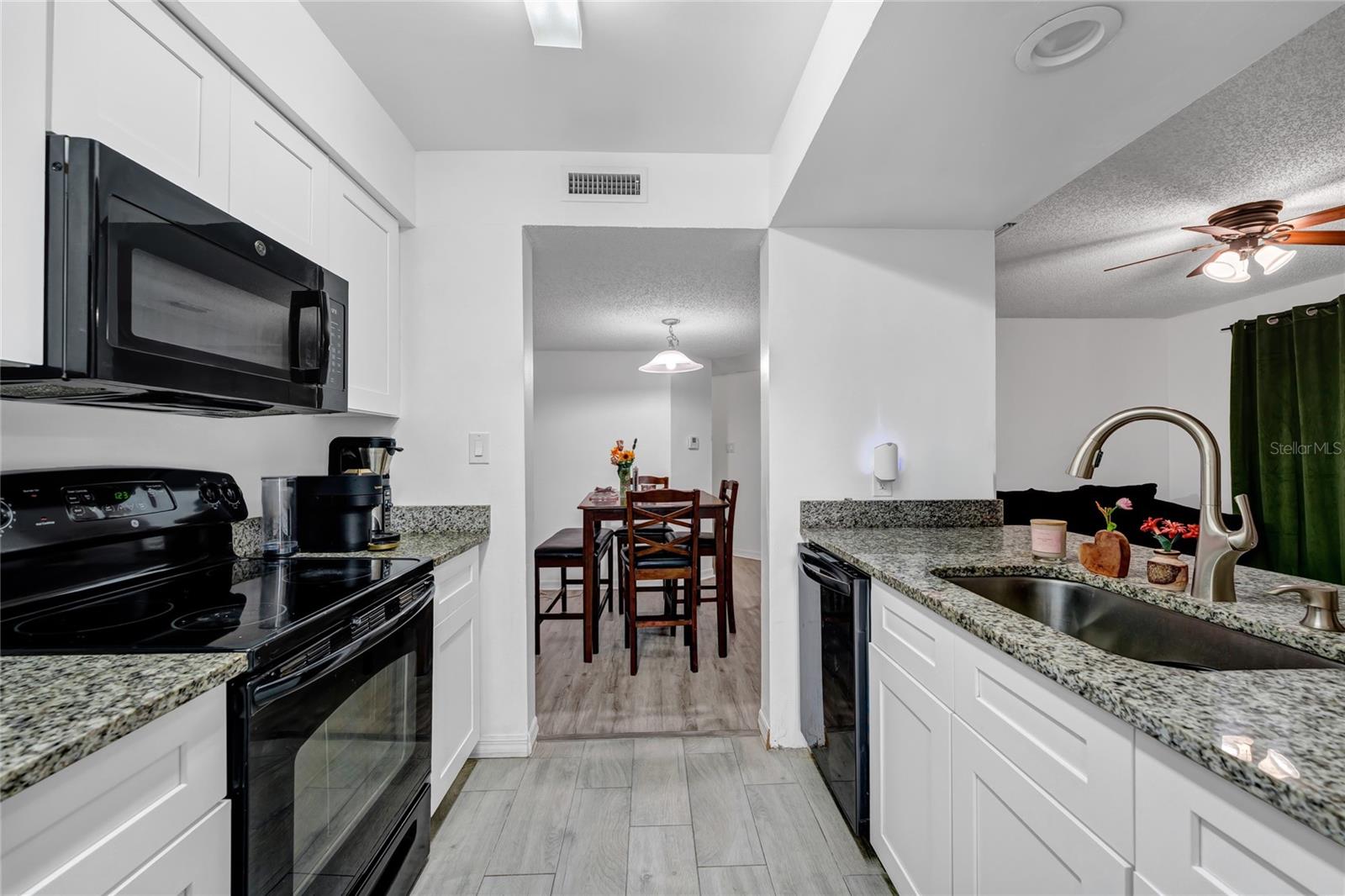 202 Riverbend Unit 103, Altamonte Springs, FL 32714