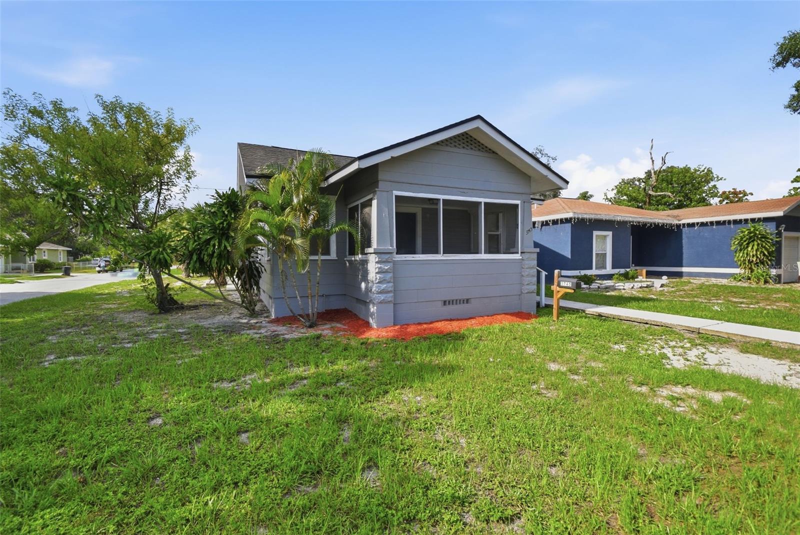 3745 16th, St Petersburg, FL 33711