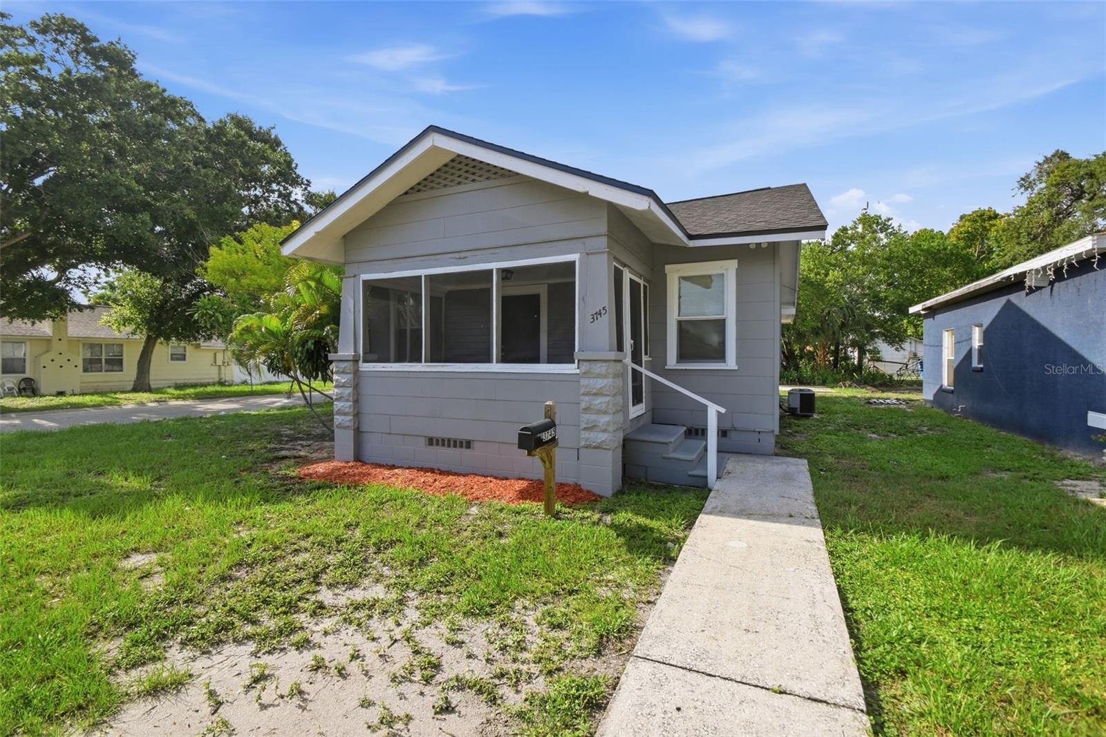 3745 16th, St Petersburg, FL 33711