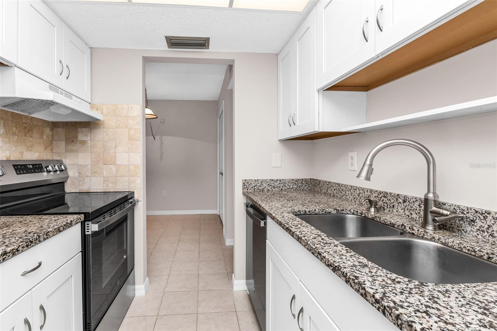 8 Quails Run Unit 4, Englewood, FL 34223