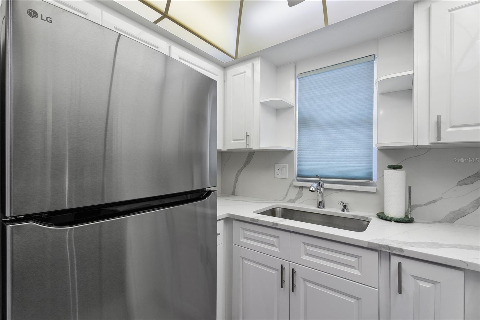 1205 Tarpon Center Unit E2, Venice, FL 34285