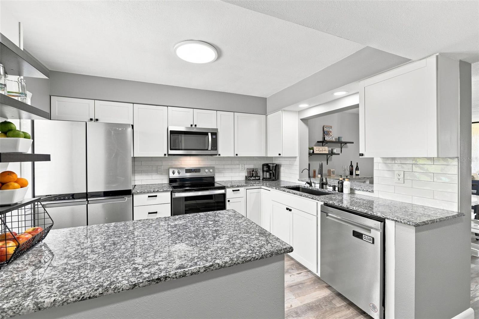 1805 Mariner Unit 53, Tarpon Springs, FL 34689