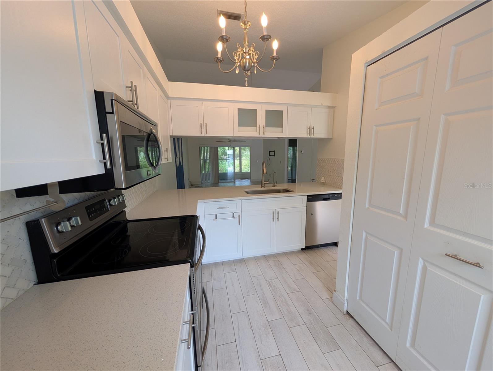 638 Jefferson Unit 15, Sarasota, FL 34237