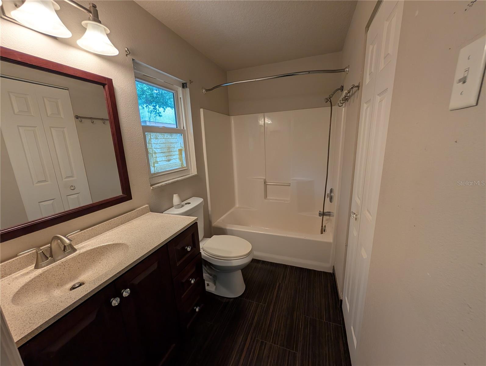 638 Jefferson Unit 15, Sarasota, FL 34237