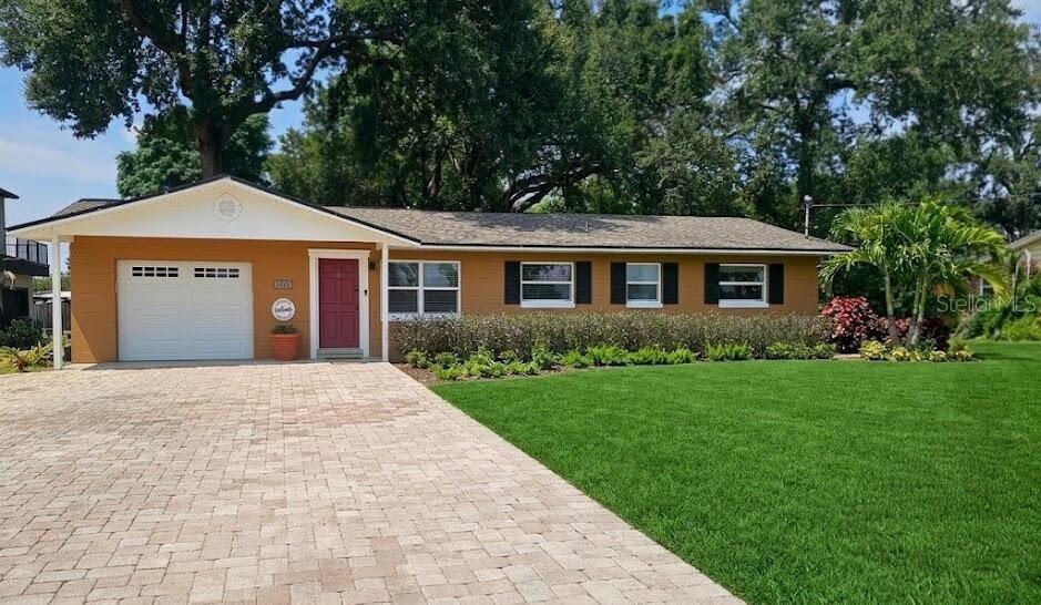 1903 Simonton, Orlando, FL 32806