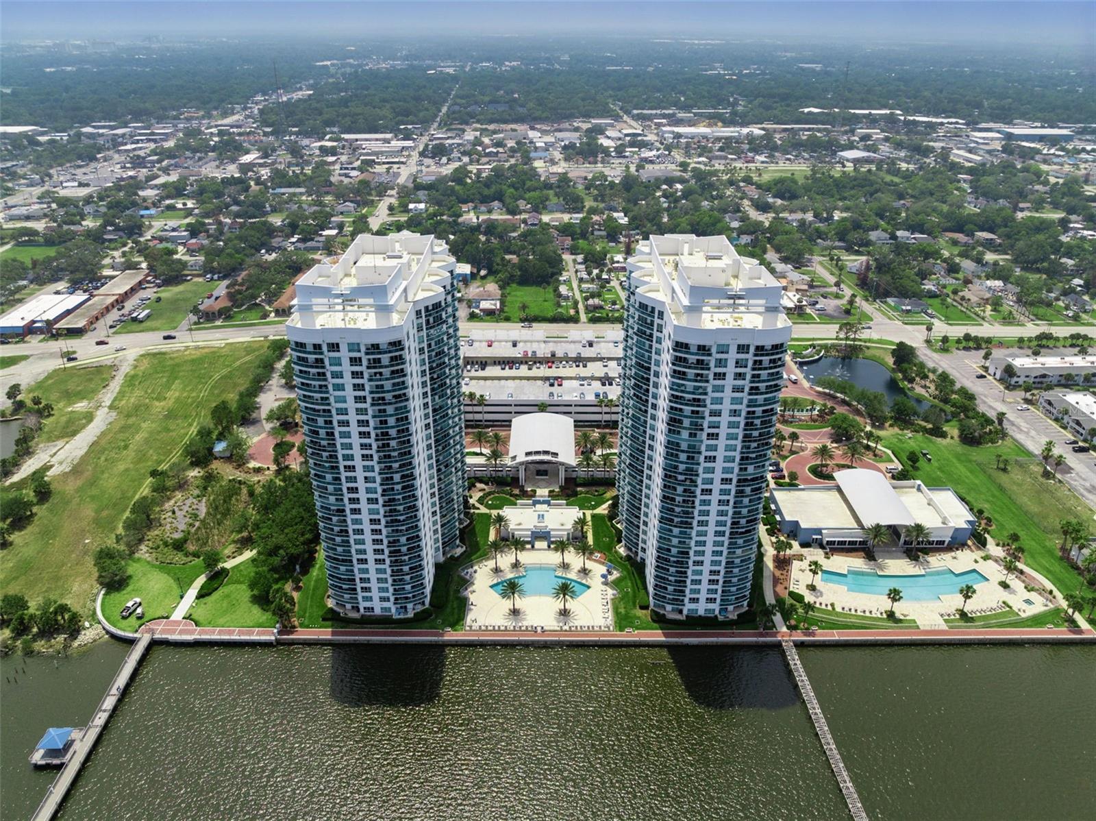 241 Riverside Unit 608, Holly Hill, FL 32117