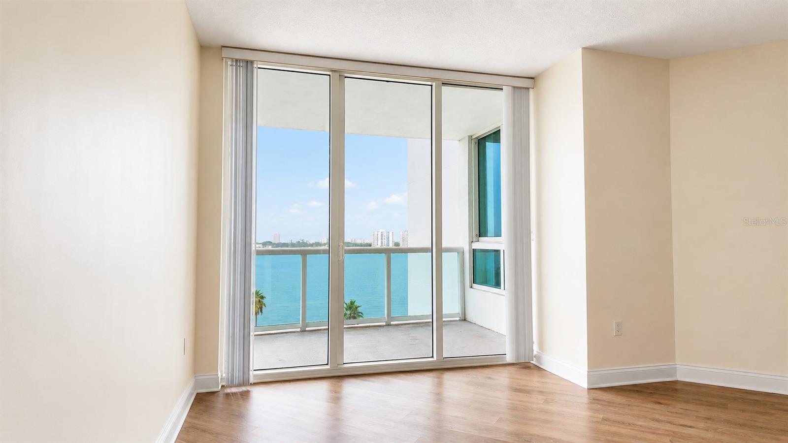 241 Riverside Unit 608, Holly Hill, FL 32117