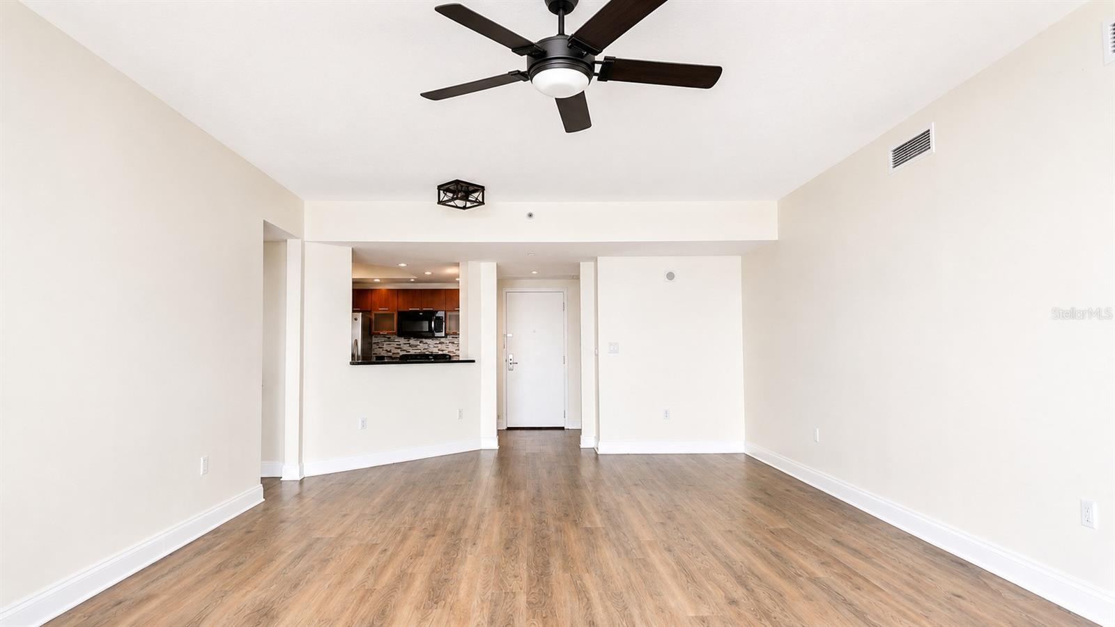 241 Riverside Unit 608, Holly Hill, FL 32117