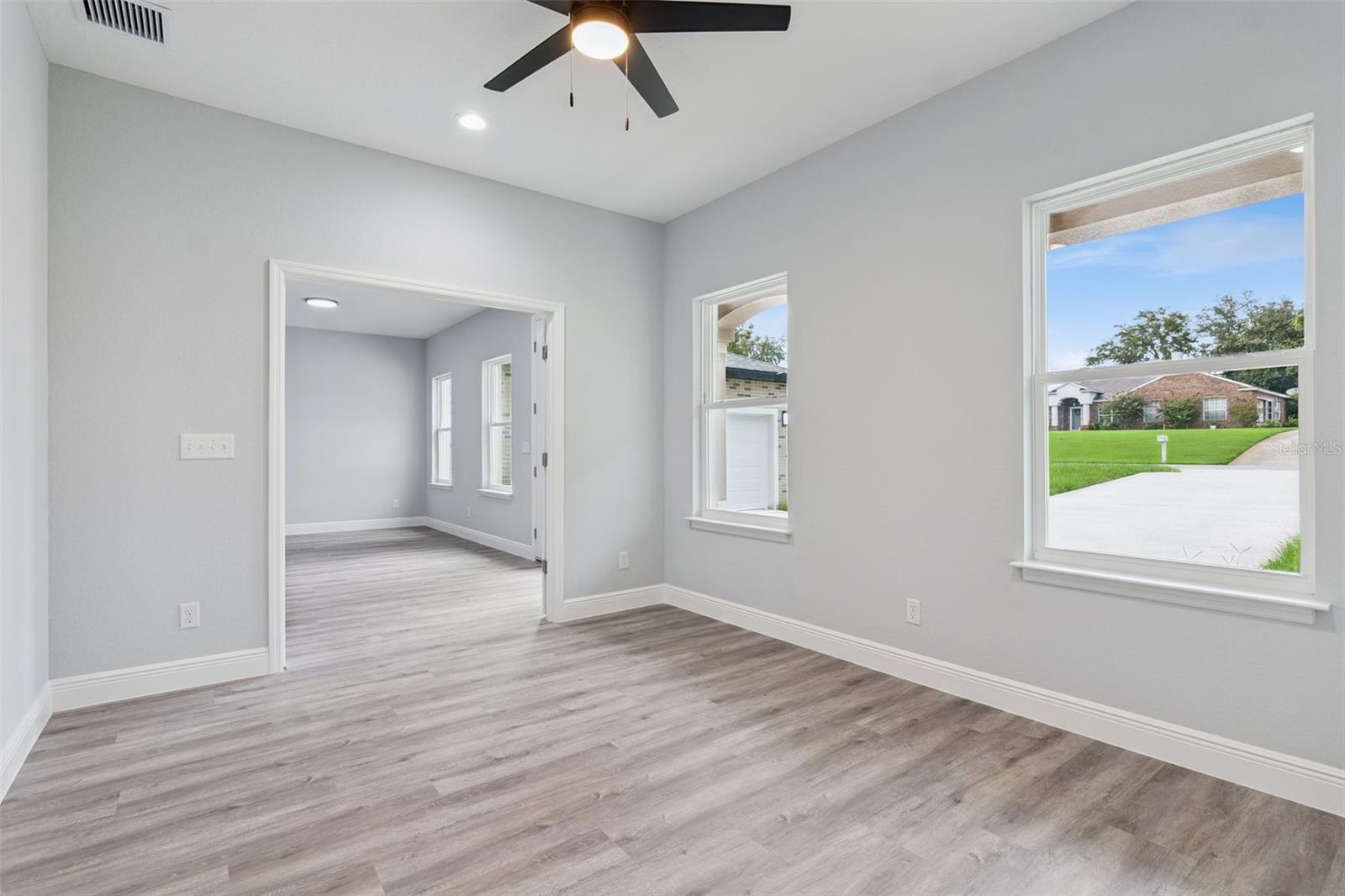 2043 Watersedge, Deltona, FL 32738