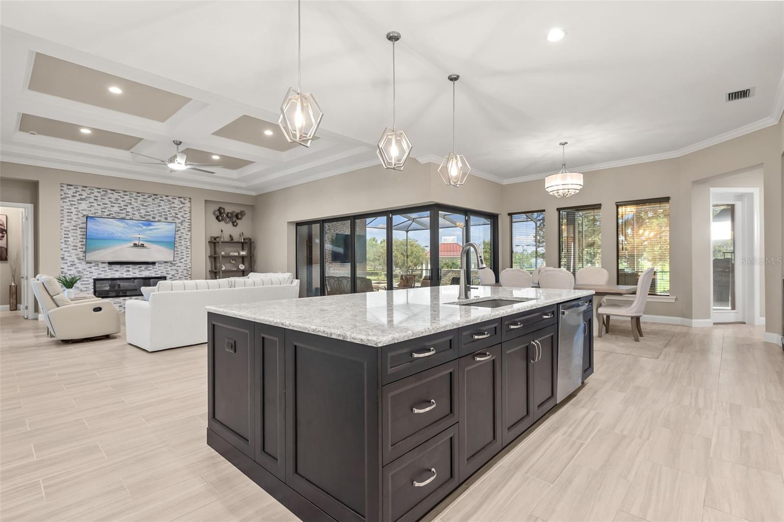 209 Pine Lilly, Lake Alfred, FL 33850