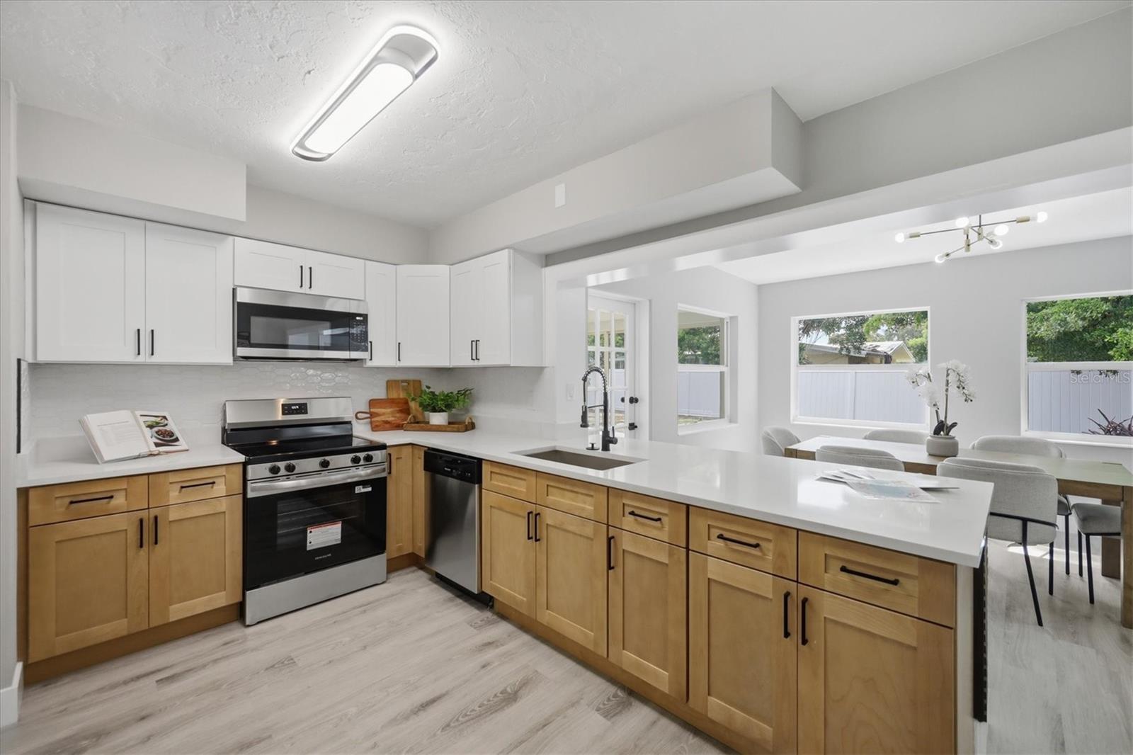 4219 Deerfield, Sarasota, FL 34233