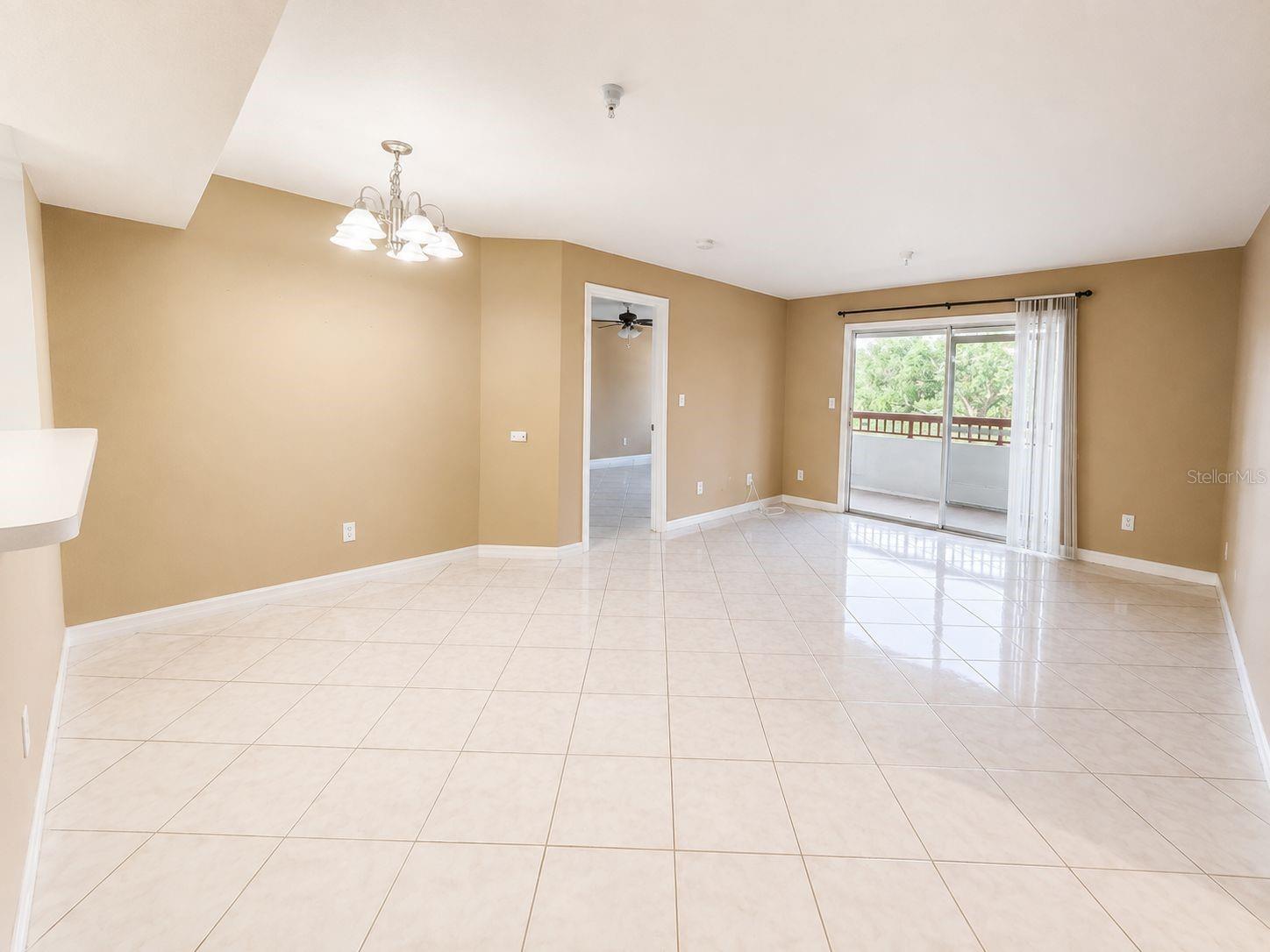 2323 Feather Sound Unit 205, Clearwater, FL 33762
