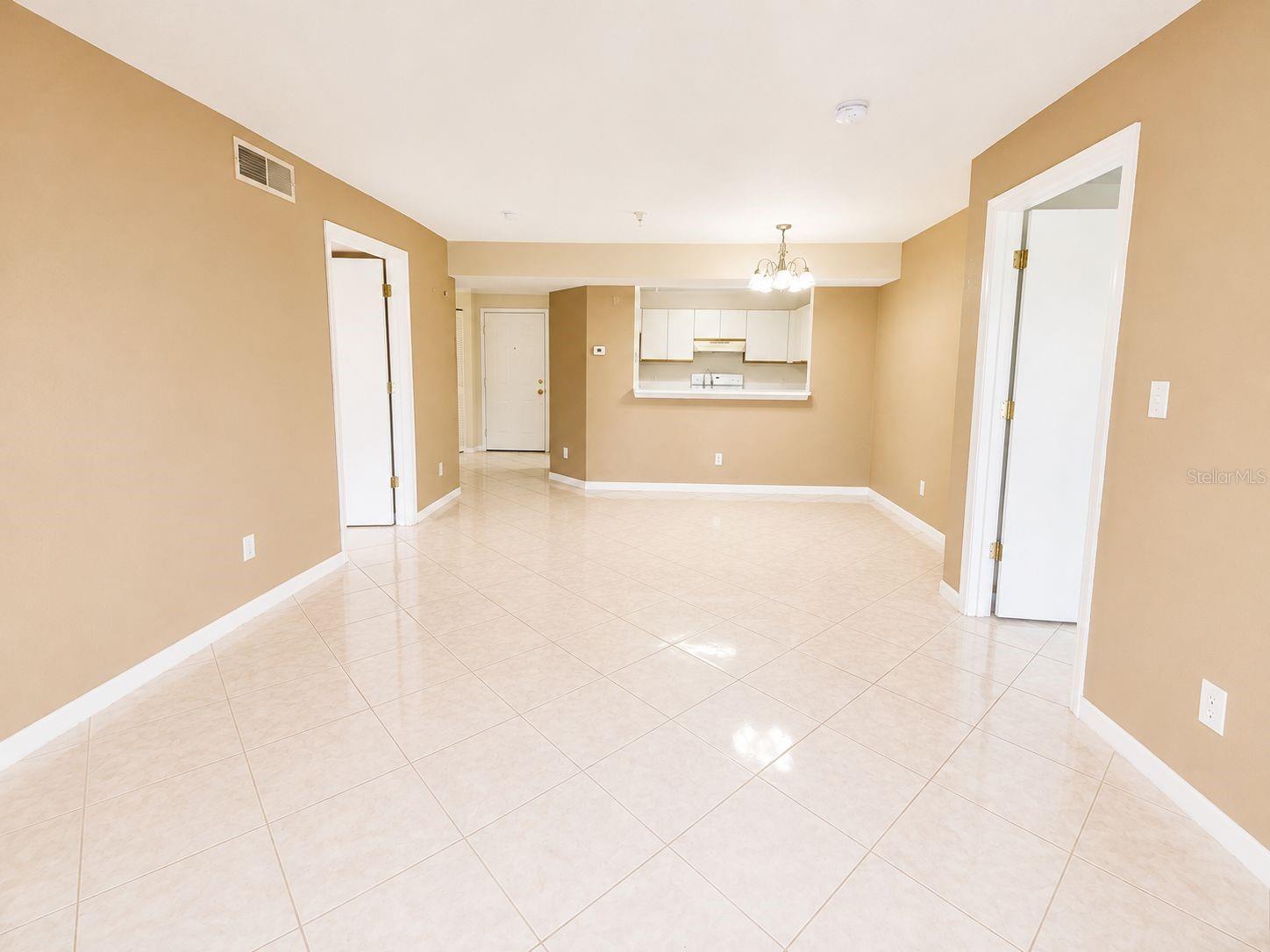 2323 Feather Sound Unit 205, Clearwater, FL 33762