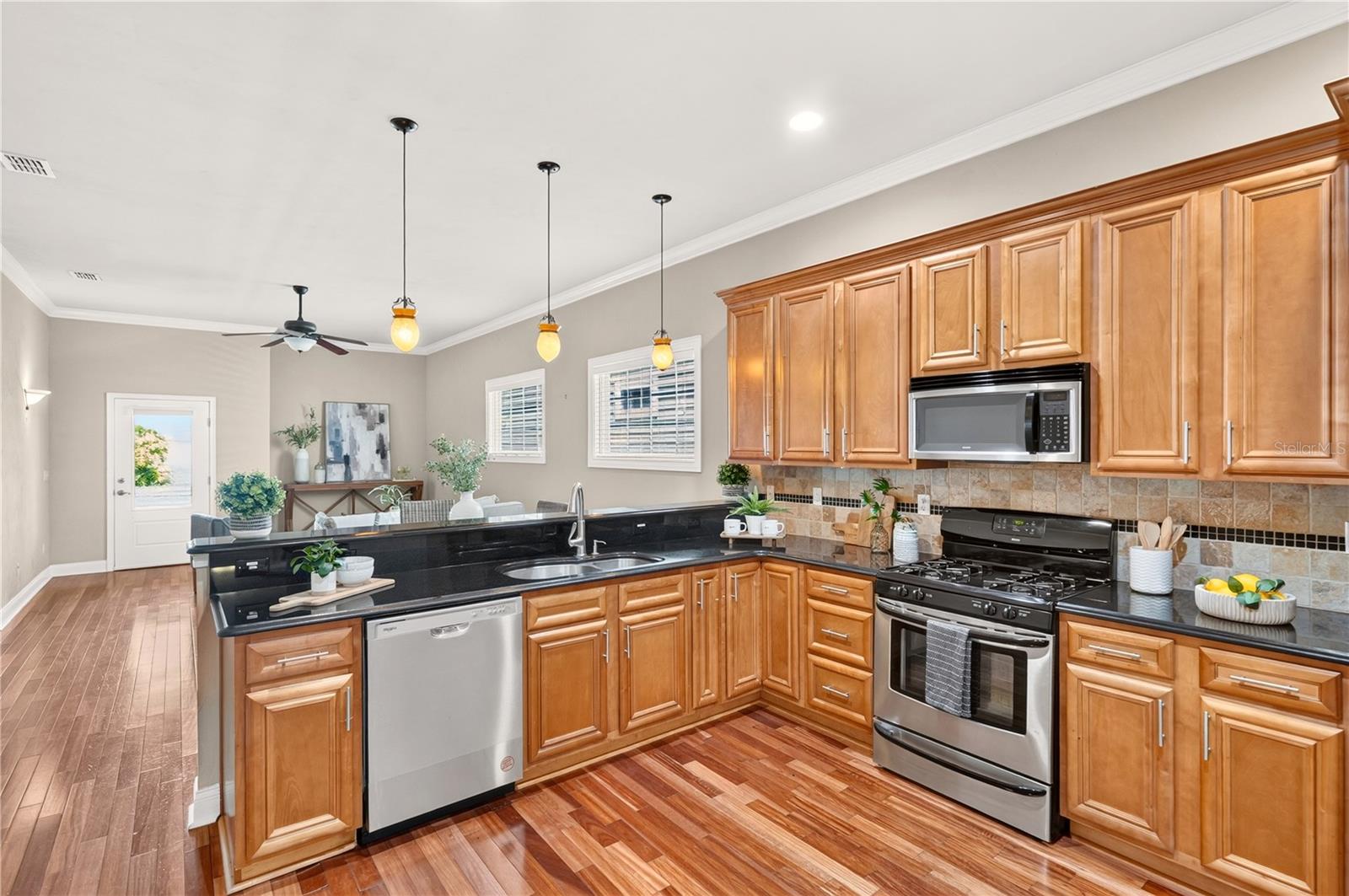 1153 50th, Gainesville, FL 32605