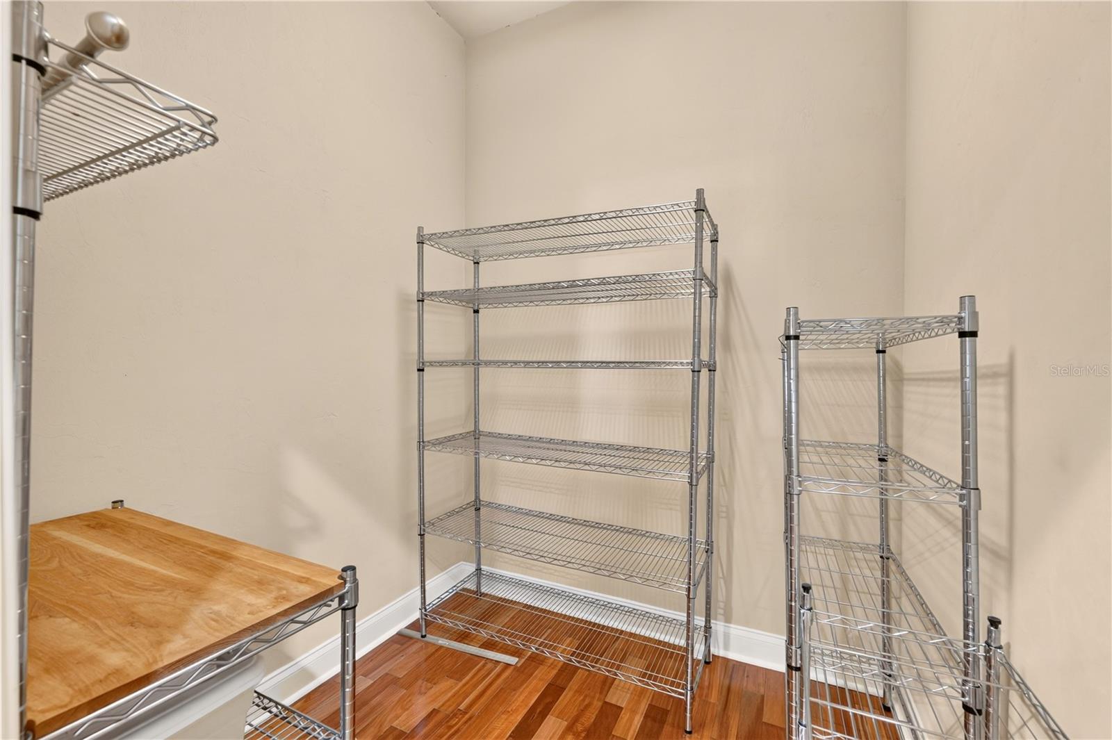 1153 50th, Gainesville, FL 32605