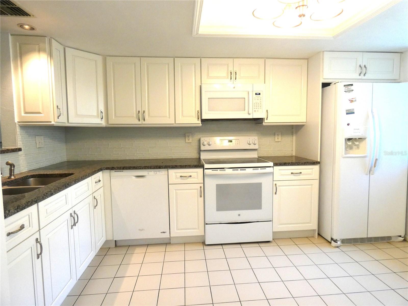 11231 Dollar Lake Unit 6, Port Richey, FL 34668