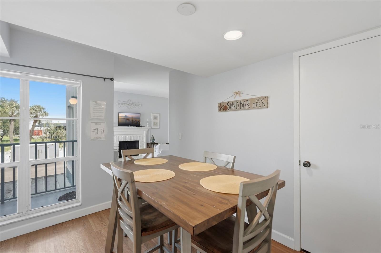 175 Medallion Unit F, Madeira Beach, FL 33708