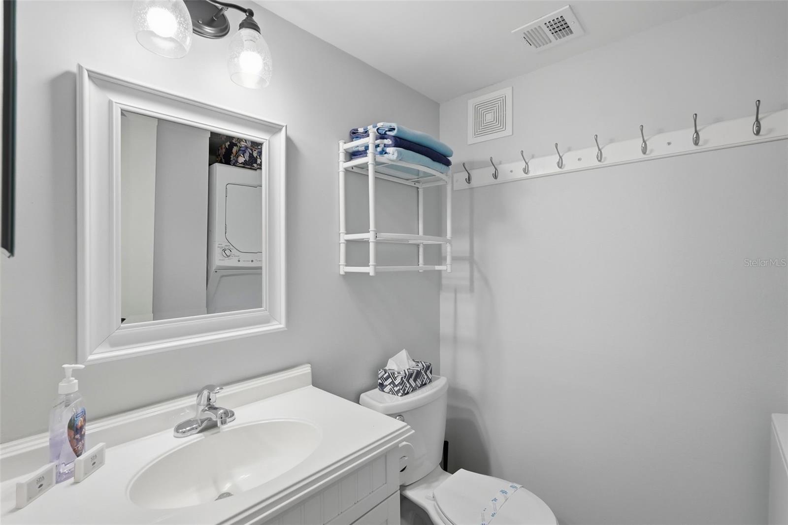 175 Medallion Unit F, Madeira Beach, FL 33708