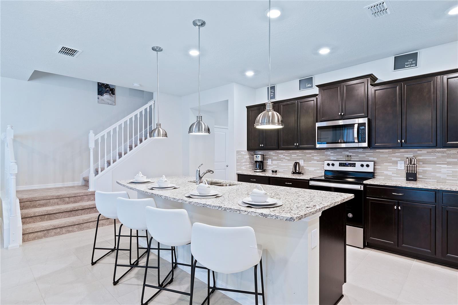 716 Gardenia, Davenport, FL 33897