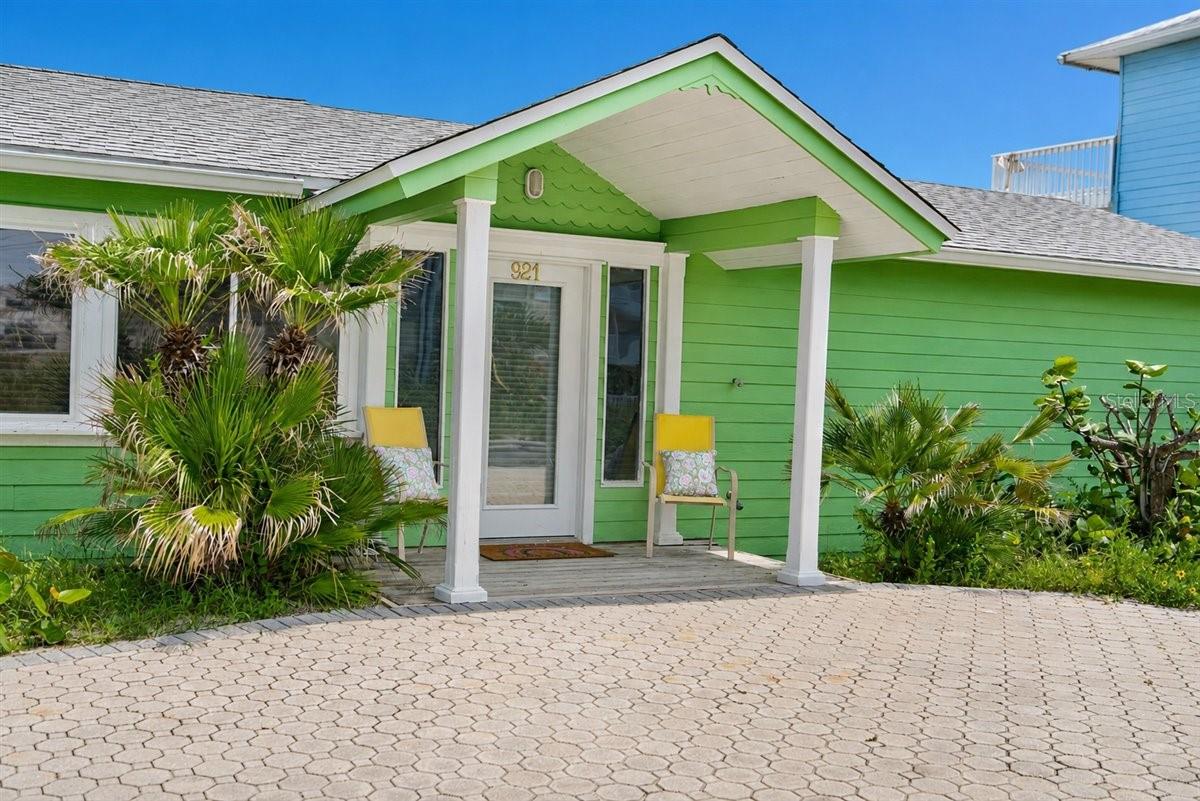 921 Atlantic, New Smyrna Beach, FL 32169
