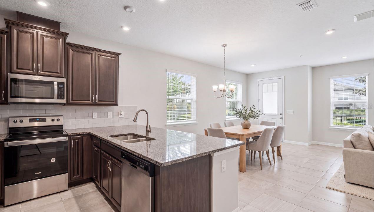 9457 Randal Park, Orlando, FL 32832