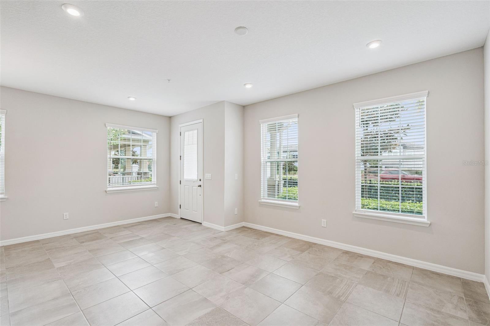 9457 Randal Park, Orlando, FL 32832