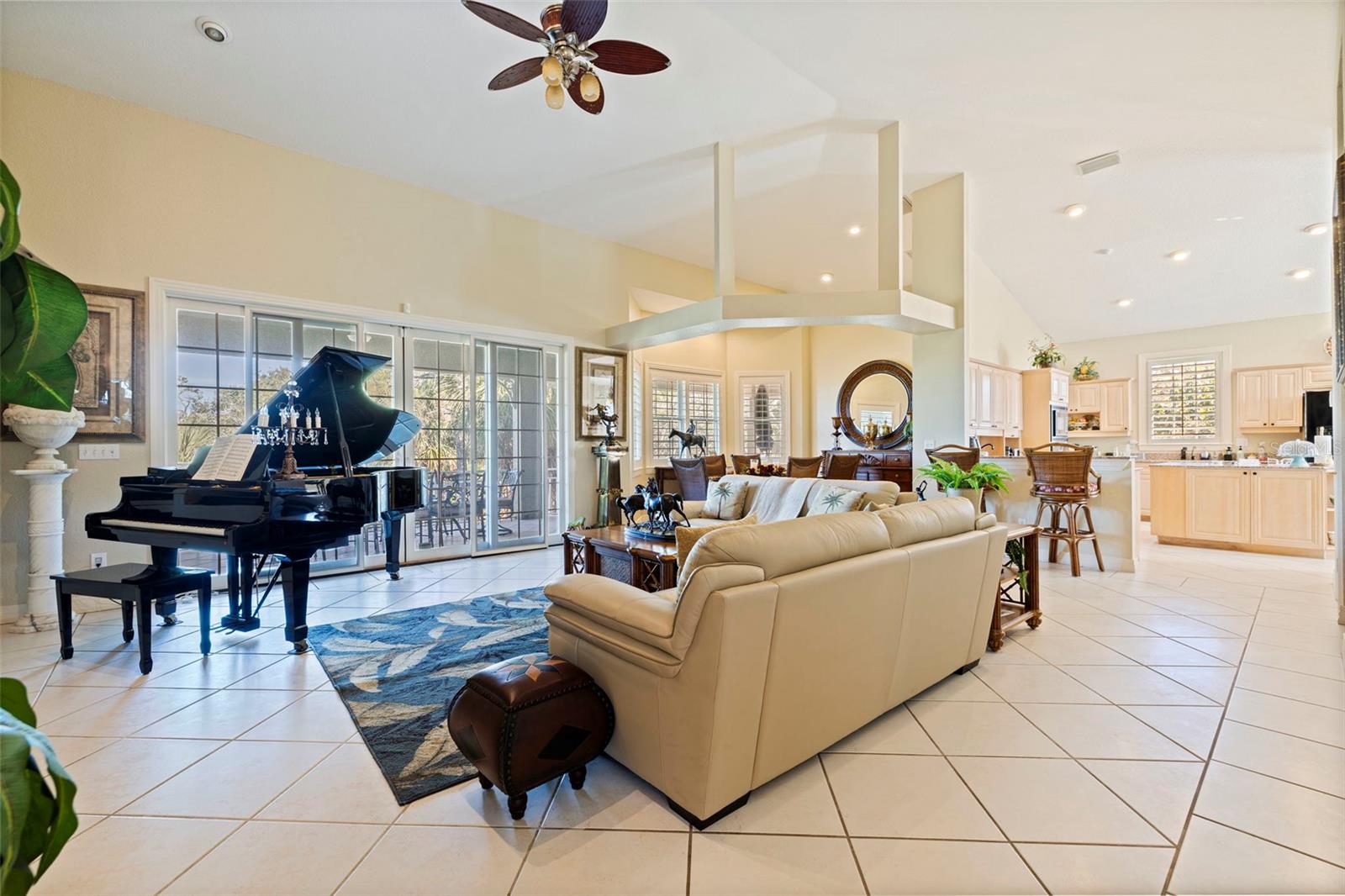 2000 Bayview, Tierra Verde, FL 33715