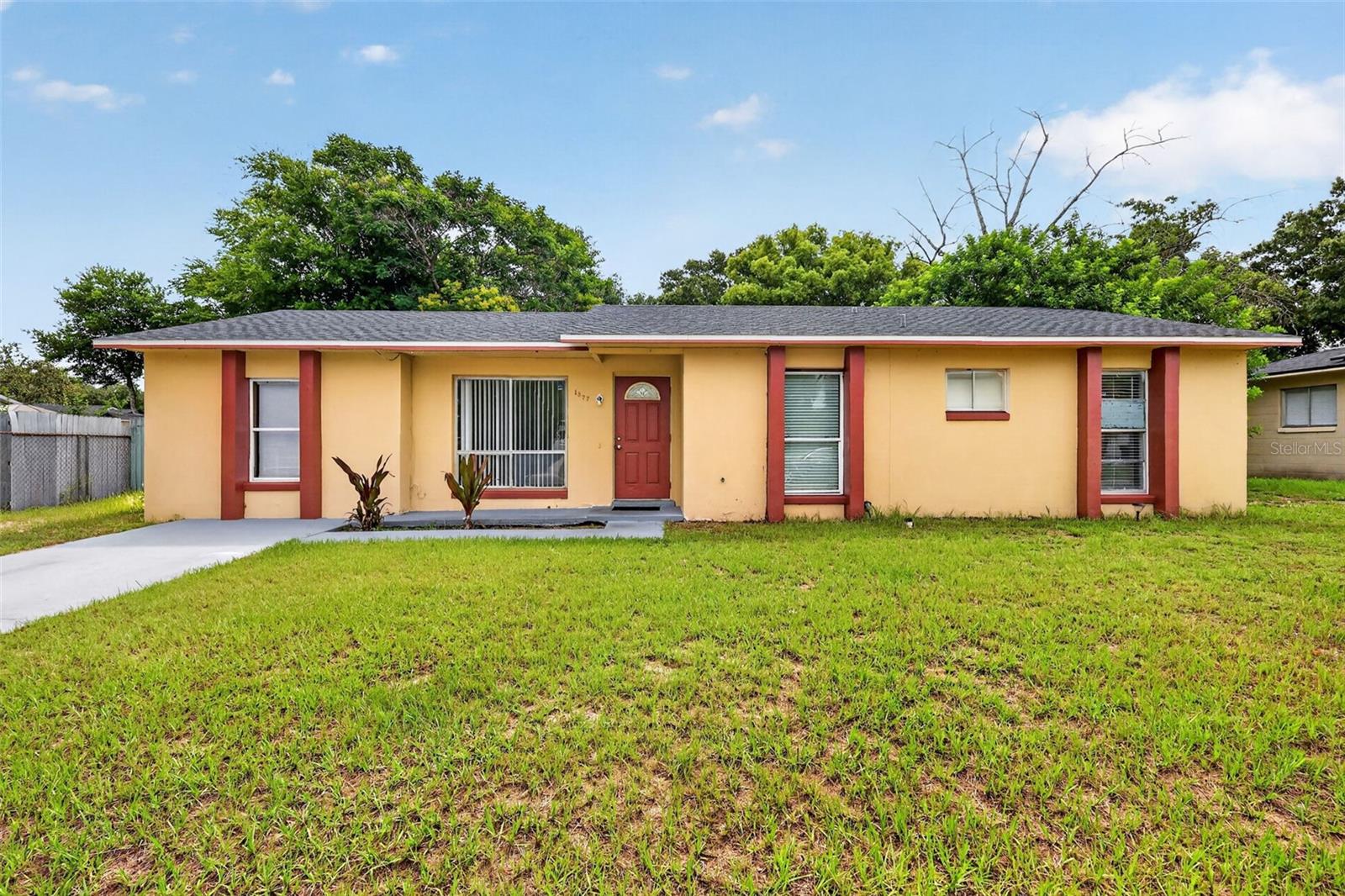 1877 Wayside, Orlando, FL 32818
