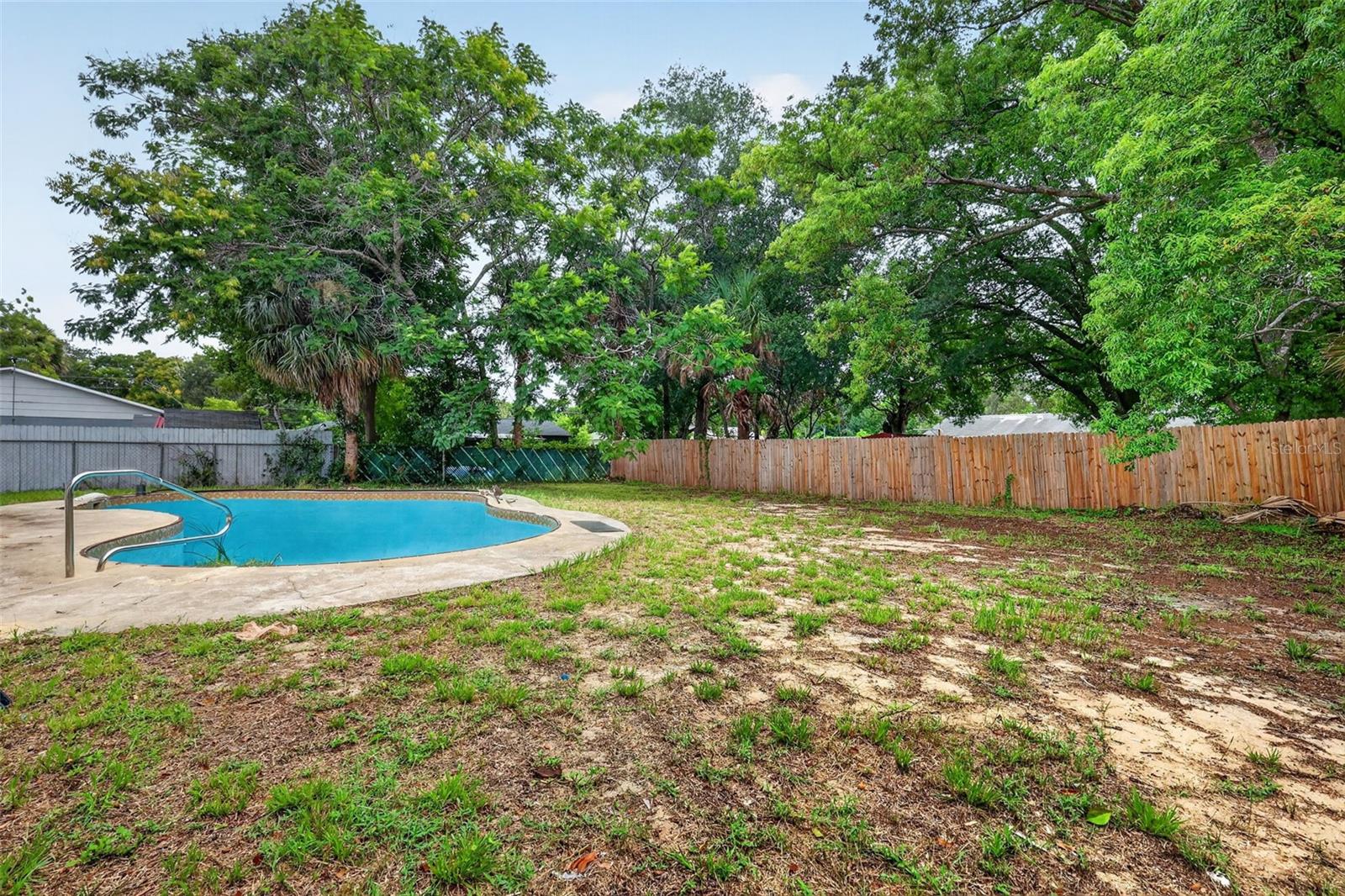 1877 Wayside, Orlando, FL 32818