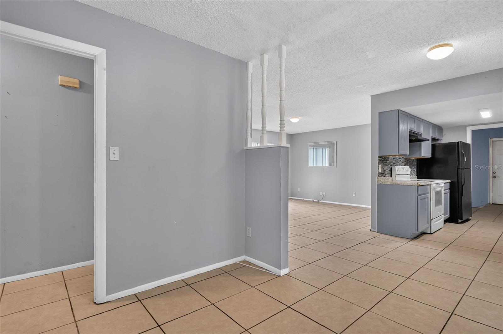 1877 Wayside, Orlando, FL 32818