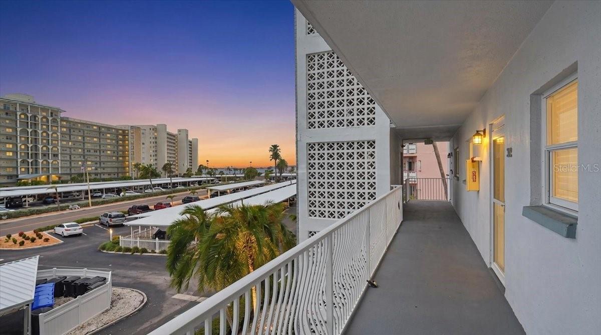 5925 Shore Unit 302, Gulfport, FL 33707