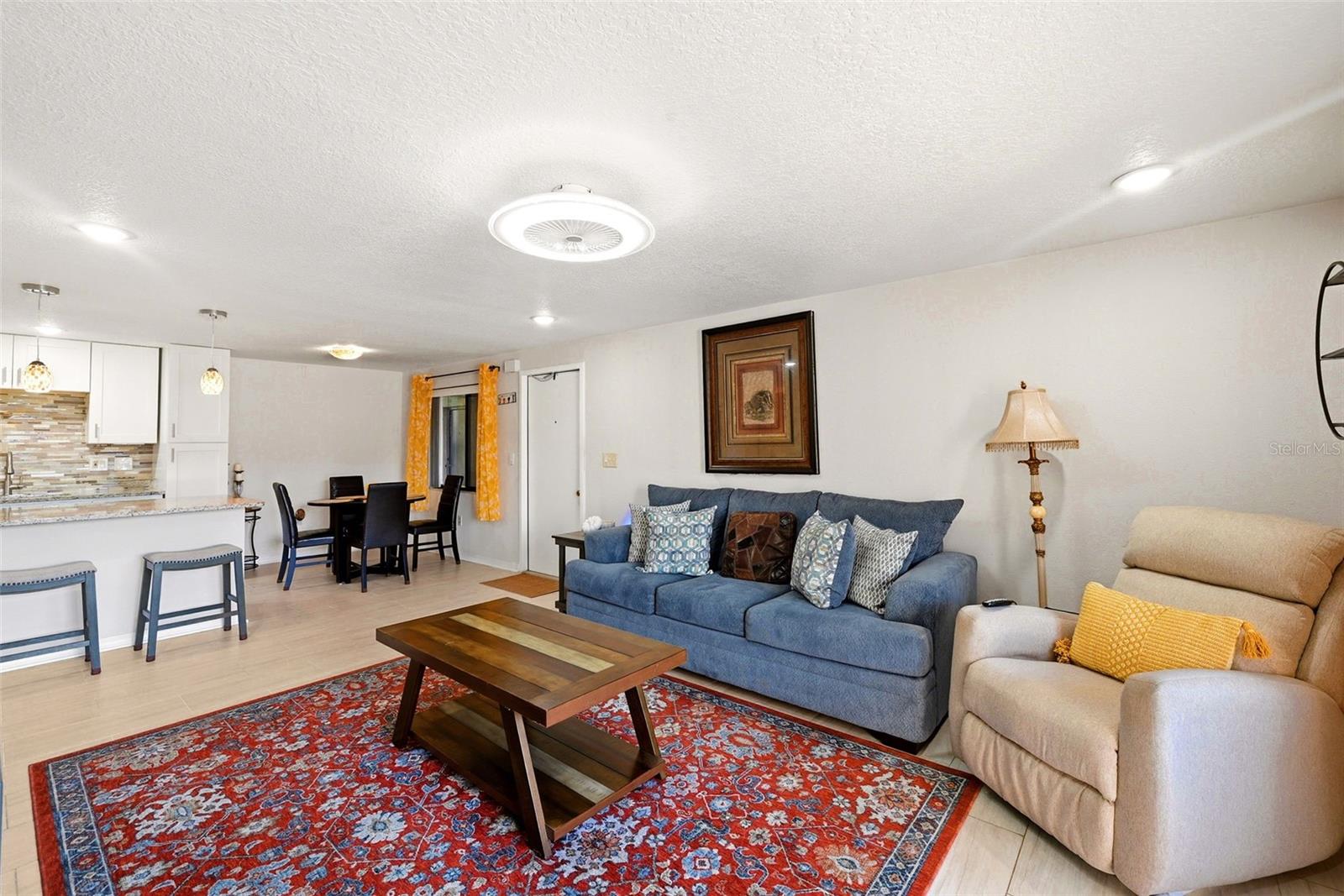 5195 Vineland Unit B102, Orlando, FL 32811