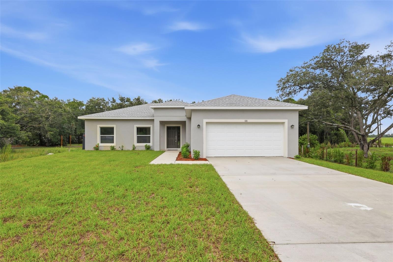 121 Canoe Creek, Kenansville, FL 34739