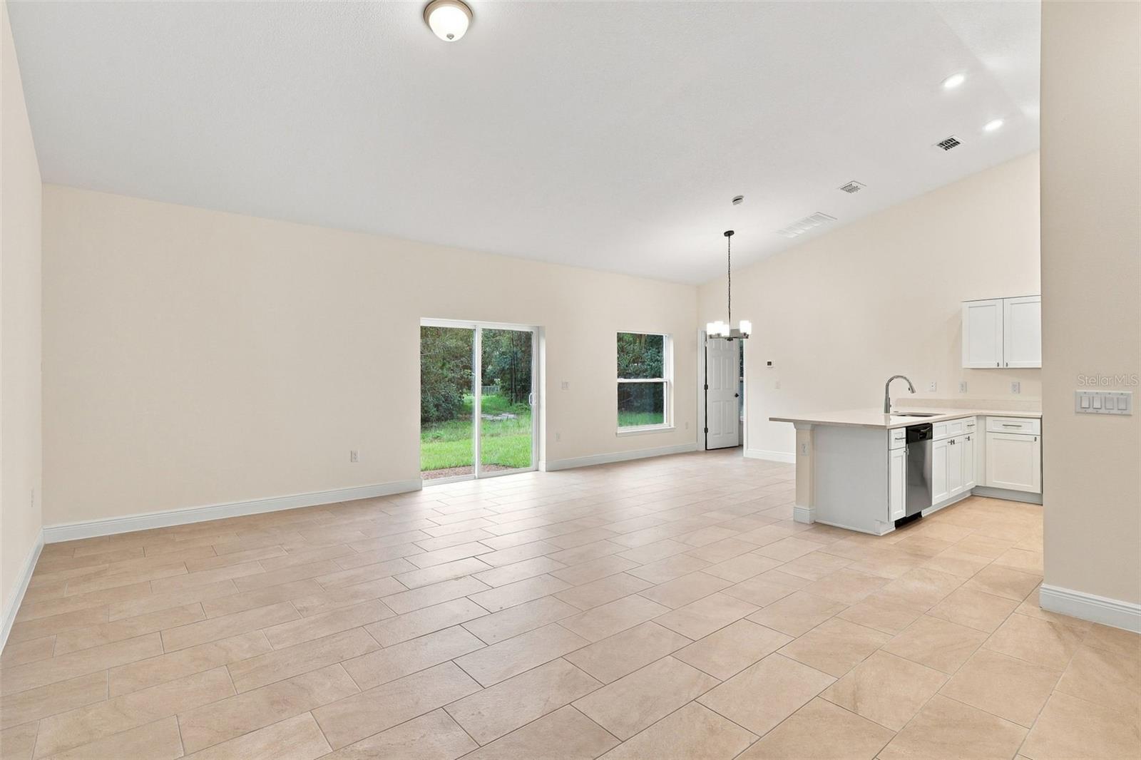 121 Canoe Creek, Kenansville, FL 34739