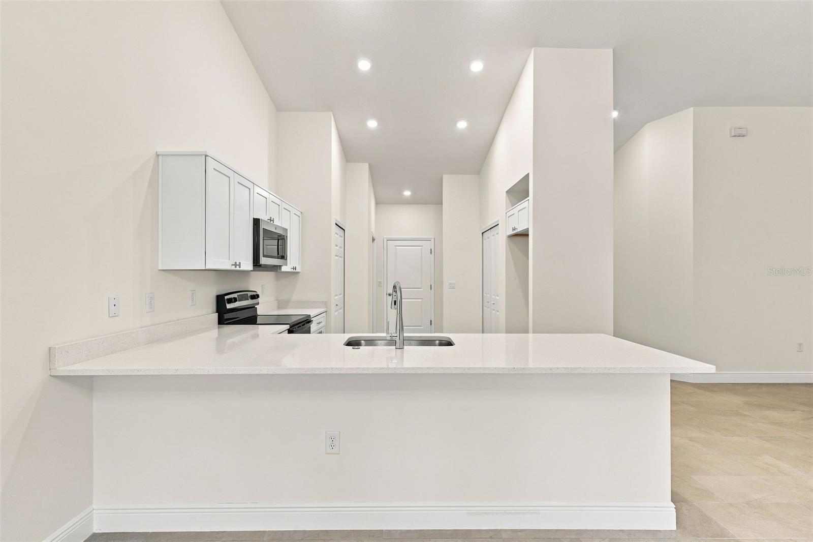 121 Canoe Creek, Kenansville, FL 34739