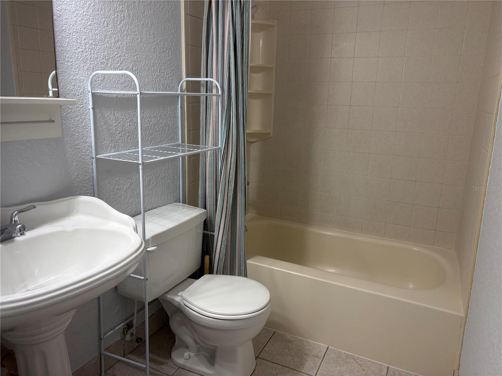 5926 Peregrine Unit A13, Orlando, FL 32819