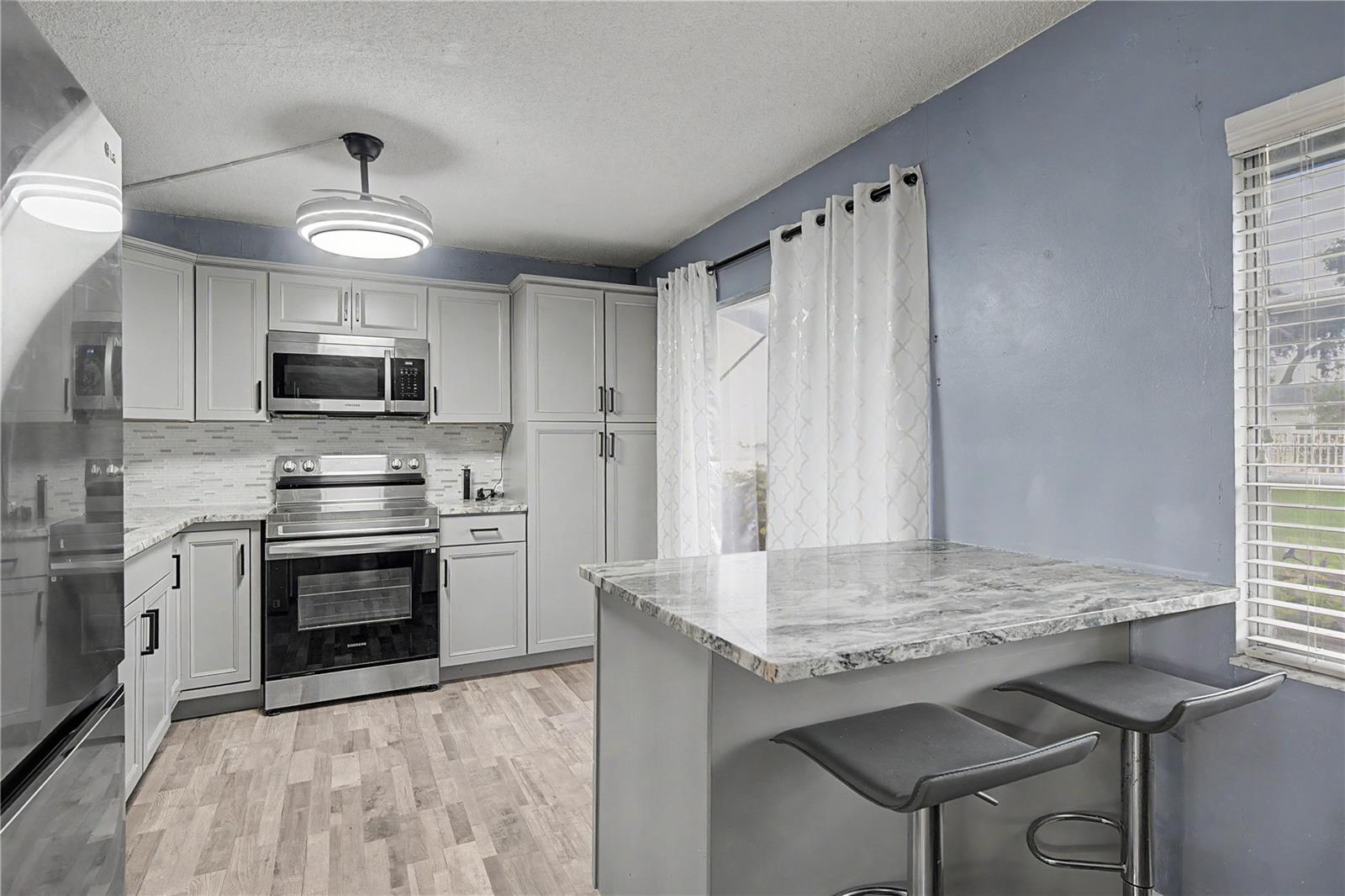 1655 Highland Unit F129, Clearwater, FL 33756