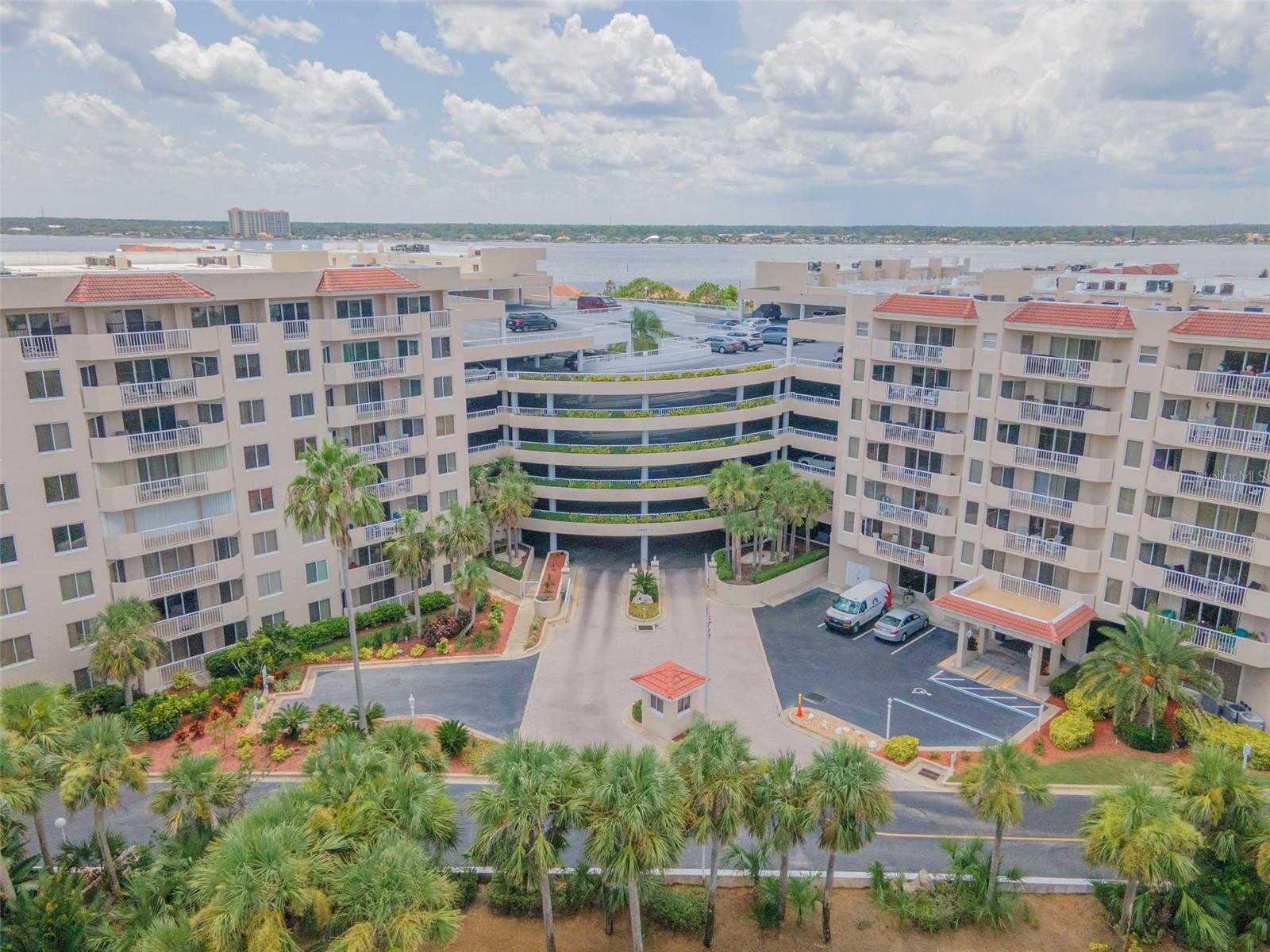3 Oceans Unit 2d4, Daytona Beach, FL 32118