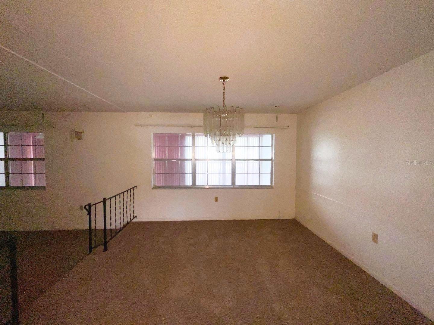 603 Ocala, Umatilla, FL 32784